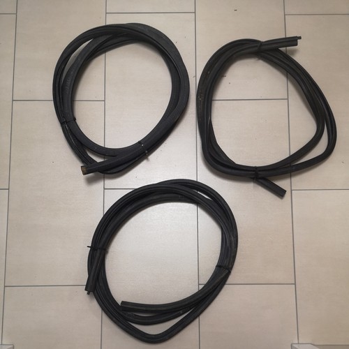 VW Golf 3 GTI 16V VR6 GT Türdichtungen Dichtungen Tür Heckklappe 3trg. Gummi SET