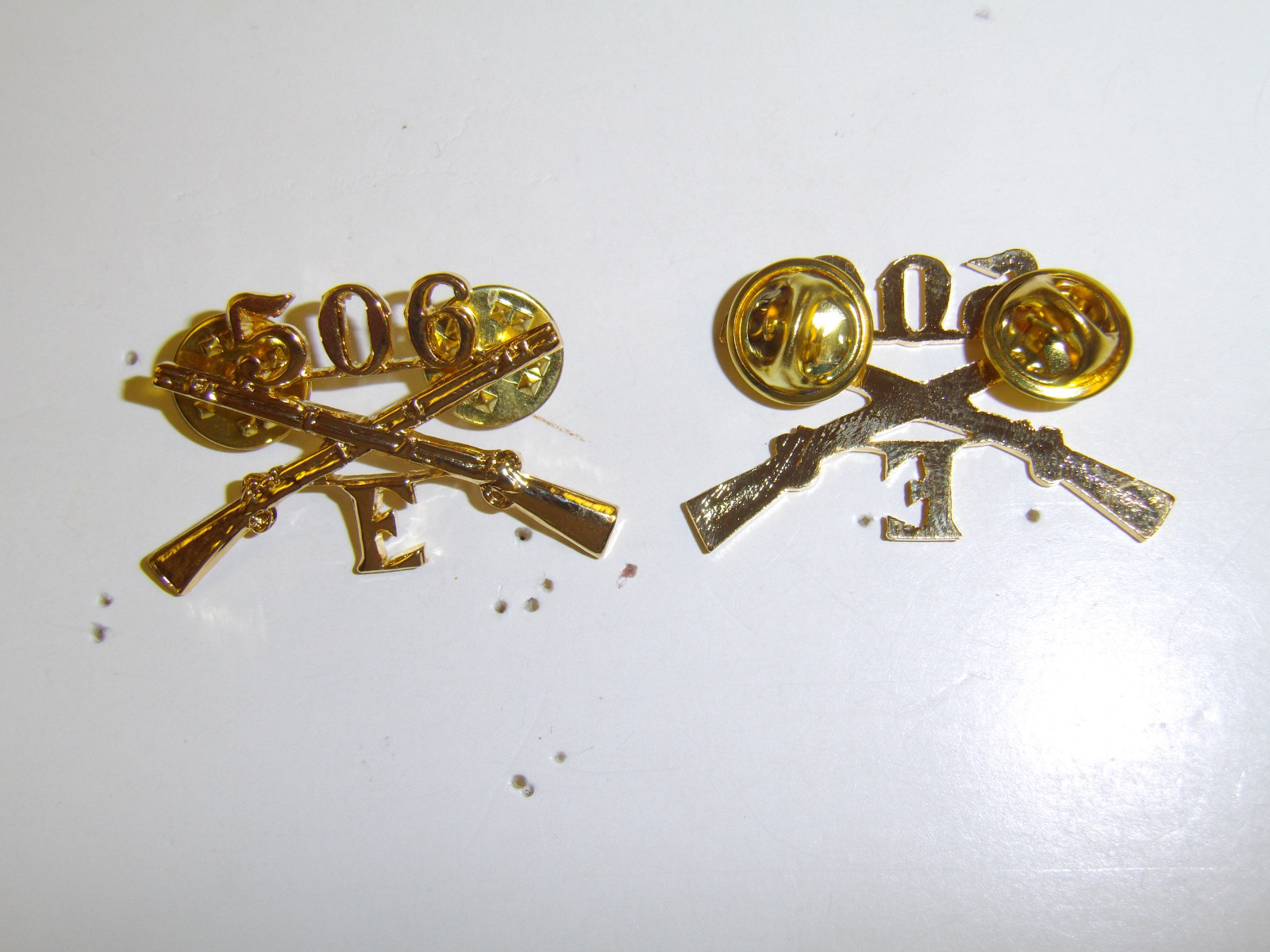 b0051s WW2 US Army Airborne Parachute Infantry PIR 506 E Co crossed