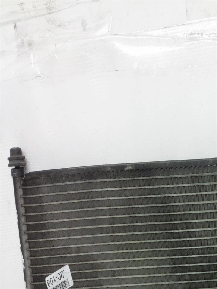 2000-2006 Honda Insight Ac A/C Air Conditioning Condenser 80110-S3y-A01 - Image 2 of 4