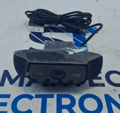 LOGITECH C922 Pro Stream 1080p Webcam + Capture Software with Tripod