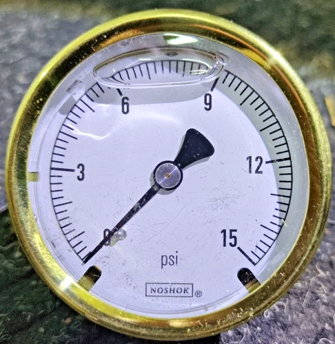NOSHOK 25-310-15-PSI / 2531015 PSI 1/4 NPT CONNECTION (BRAND NEW)