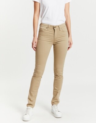 Williams Women Kiara Buckskin Mid Rise Straight Leg Stretch