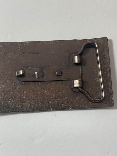 Vintage Belt Buckle Winchester Repeating Arms Rifle New Haven Conn (Hong Kong) - Picture 4 of 11