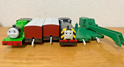 Plarail Oliver Passenger Car and Mavis Set No Box Used