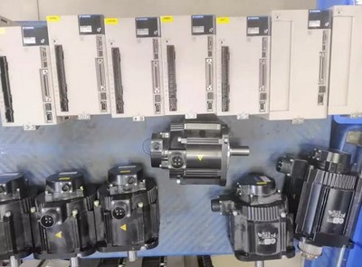 FAST DELIVERY PLC   inverter CIMR-JBBA0003BBA refurbished *uq
