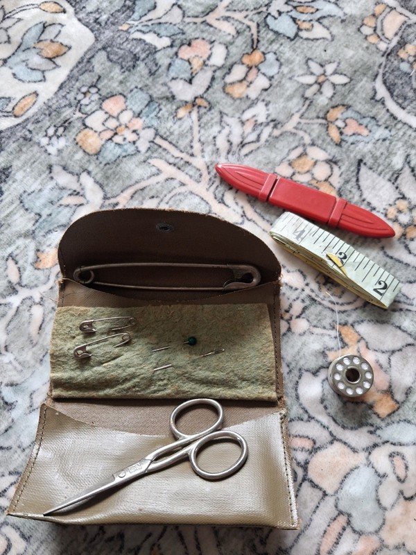 Vintage Sewing Kit