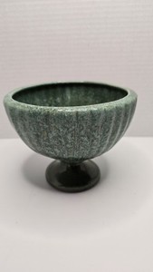 Vintage HAEGER pottery green turquoise drip glazed ribbed pedestal planter bowl
