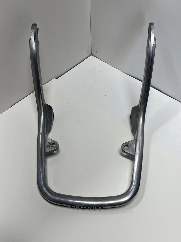 1980 YAMAHA XS 650 REAR GRAB BAR PASSENGER HANDLE 4N9-21645-00-00 Foto 2 de 4