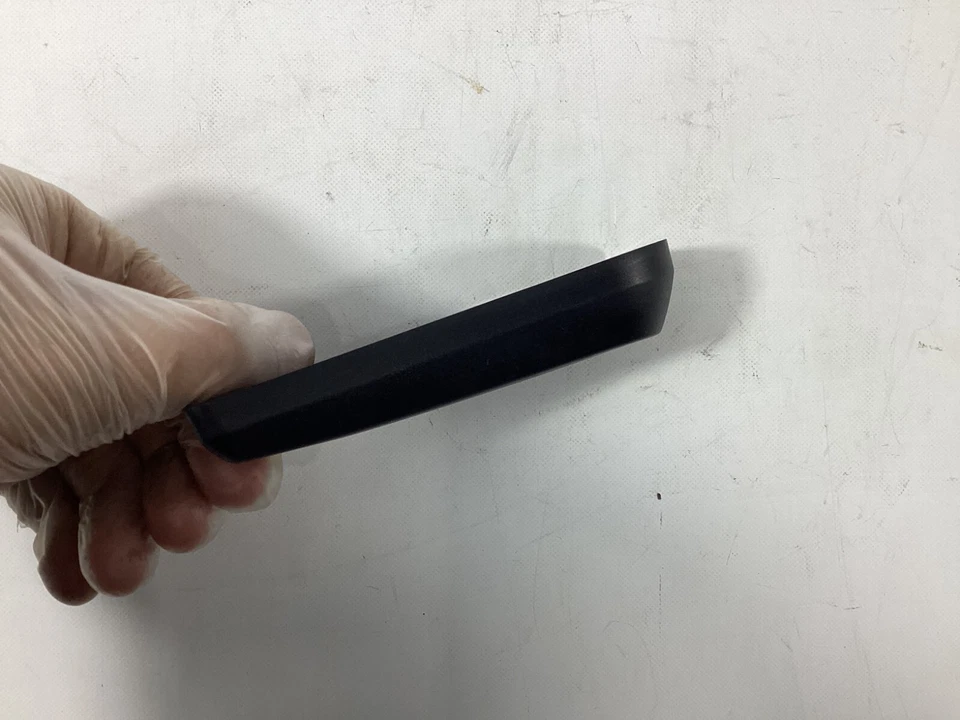 BMW 550i XDRIVE 2011-2016 capó abridor mango negro 9113984 OEM. Foto 4 de 4