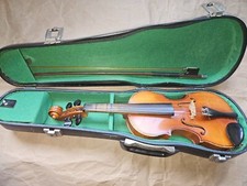 Suzuki No. 220 size 1/8 Violin, Japan 1978, Good Condition, with case bow