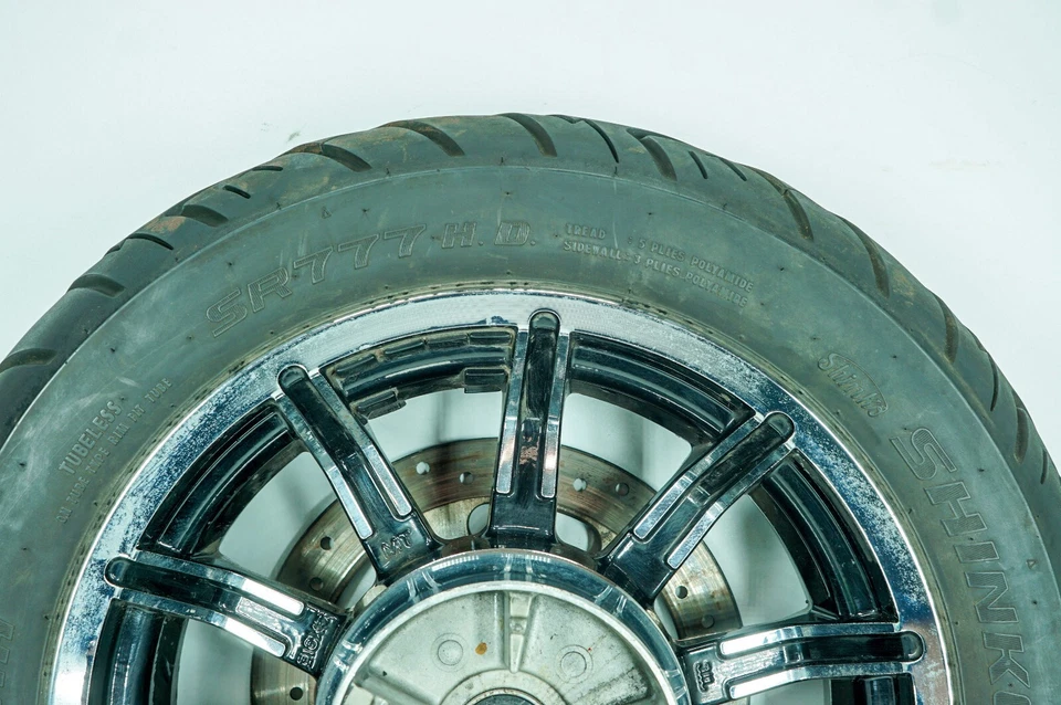 Llanta trasera 15 Harley Electra Ultra Touring OEM 180/65B16 16" 81H 1327 Foto 4 de 4