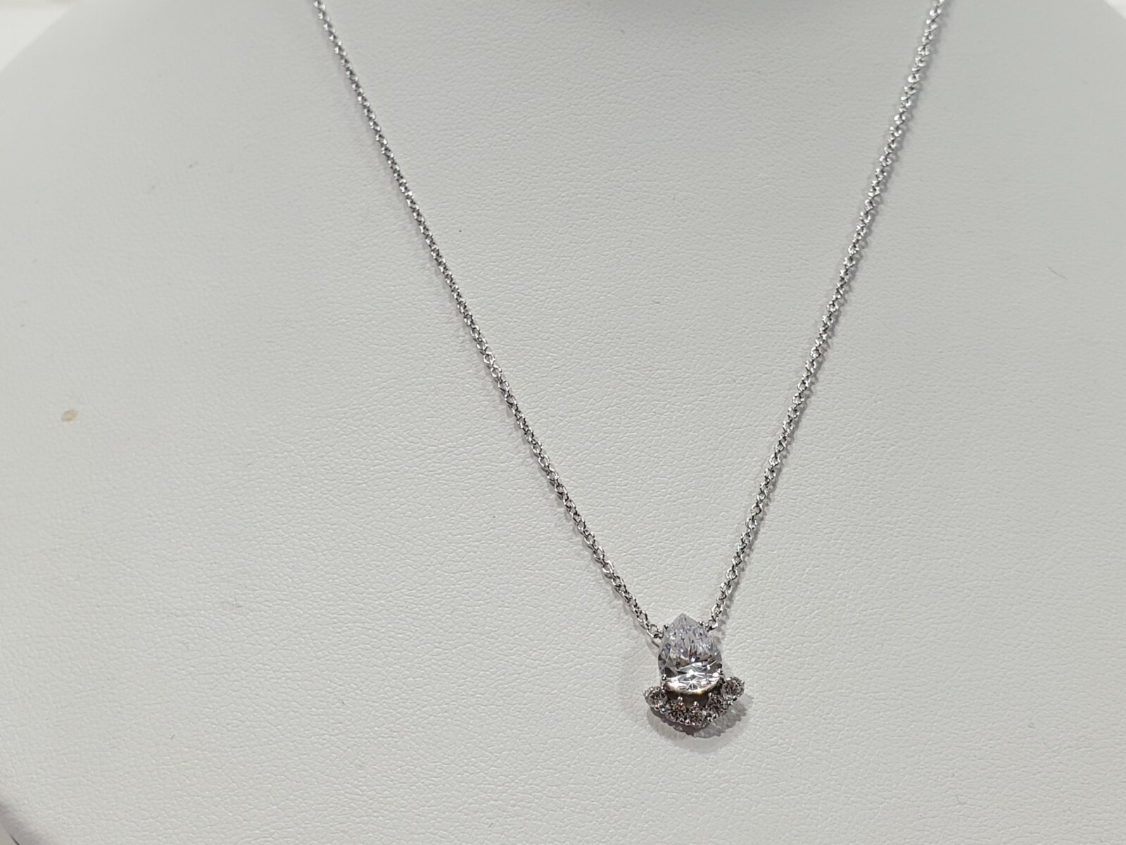 Eliot Danori Necklace $55 Silver Tone 