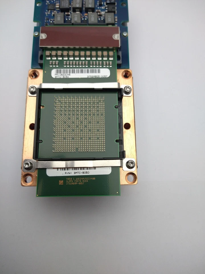 HP AB578-69019 Intel Itanium 9050 1.6GHz 24M Cache 533MHz FSB Processor SL9PG - Image 2 of 4