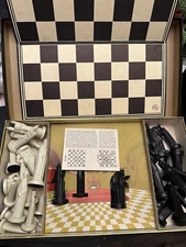 Vintage Conqueror Sculptured Chess Game by Peter Ganine Complete 1962 USA
