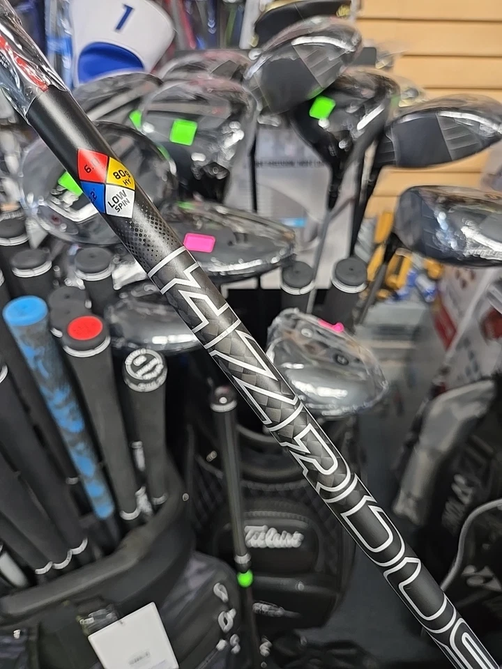 New 2025 Titleist T250U #4 RH Black HDZ 80 6.0 Flex Free USPS Priority Mail - Image 3 of 4