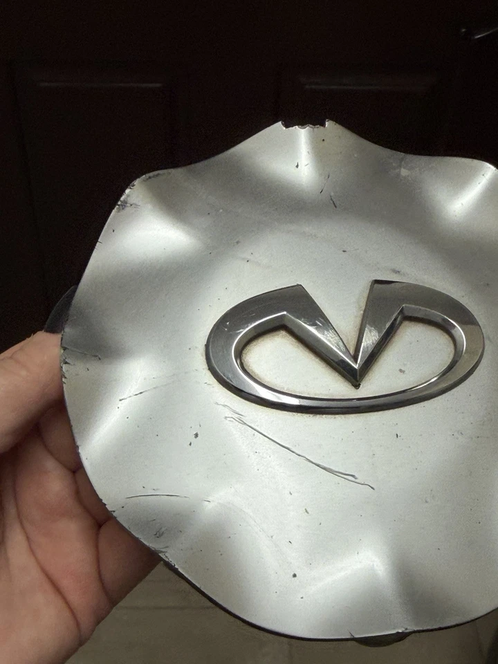 Infiniti M35 M45 2006 2007 tapa central 8 radios tapacubos llanta 18 pulgadas 40315-Eh010 OEM Foto 2 de 4