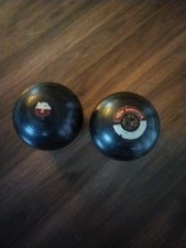 Hemselite Super Grip Championship Lawn Bowls 849-DC  Size 5 1/16 Pair