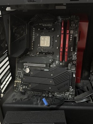 MSI MEG X570 UNIFY ATX AM4 Motherboard DDR4, 2 DIMM, HDMI, M.2 PCIe x16/x1