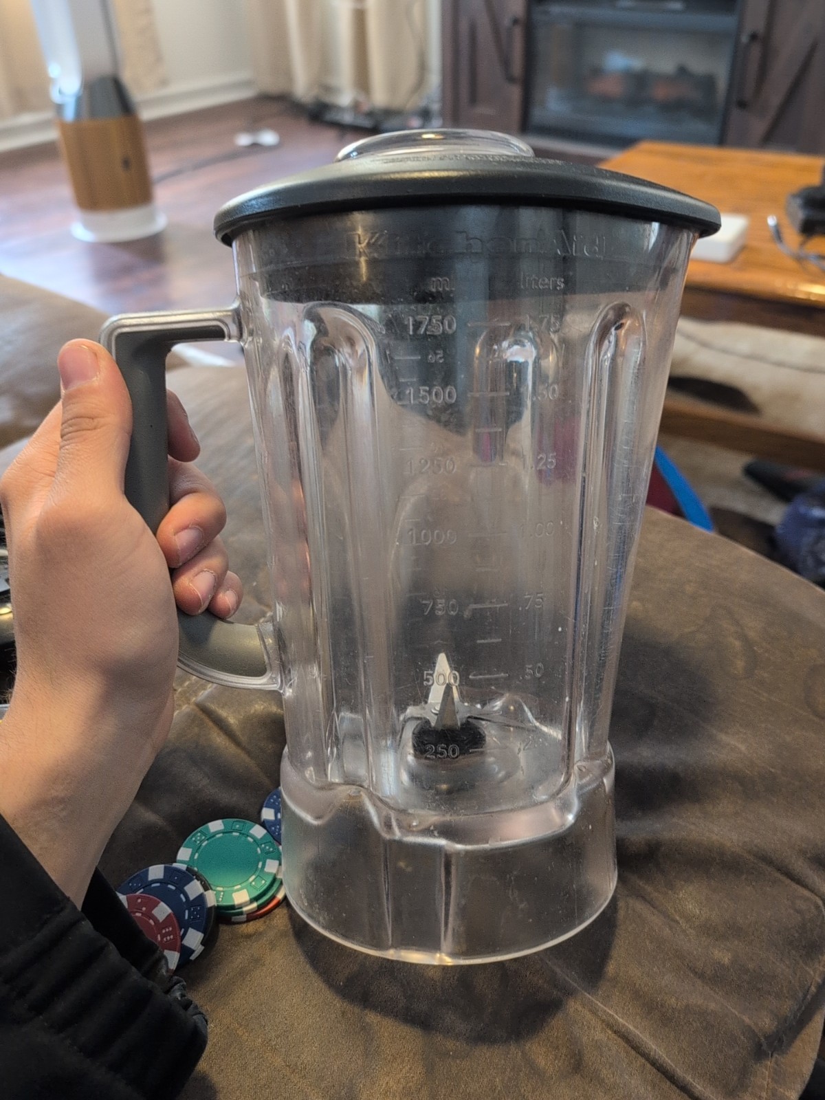 KitchenAid KSB560 Blender 56 oz Pitcher w/Lid Clear Plastic 
