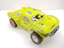Rough/Dirt: Team Associated Pro2 SC10 2wd Short Course Truck Roller Rolling Chas