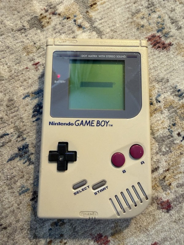 Nintendo Game Boy DMG-01  - Clean & Working