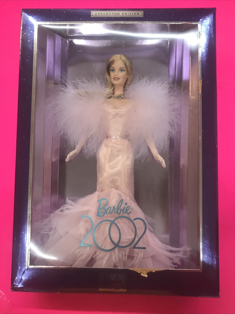 バービー人形(2002) Amazon.com: Barbie 2002 Collector Edition : Toys & Games