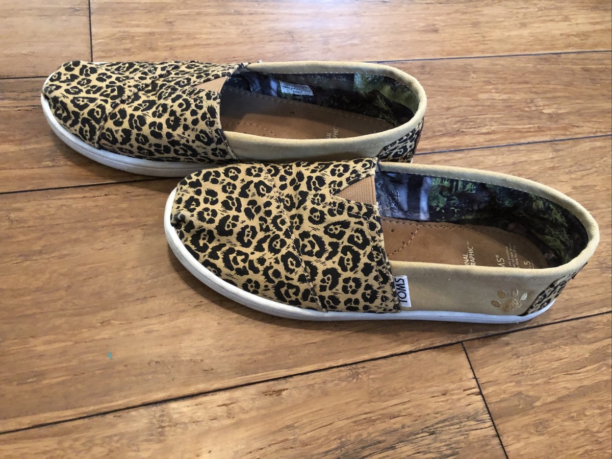 National Geographic Toms Shoes Leopard Print Espadrille Alpargata