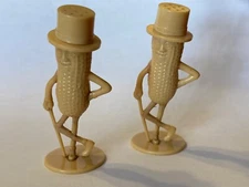 VINTAGE RARE MR PEANUT SALT & PEPPER SHAKERS, MINIATURE-BEIGE 