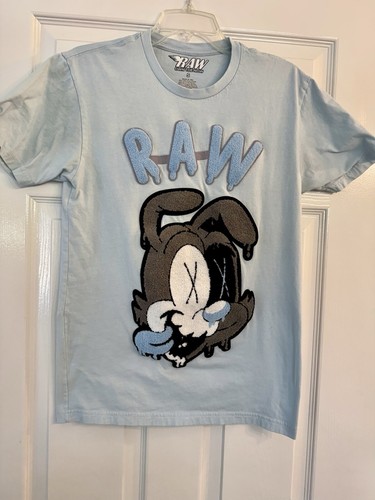 Rawyalty chenille patch Tshirt
