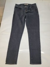 Levi's 711 women's black skinny jeans size 28 / we1830 r1 t27