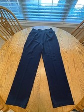 St John Basics Santana Knit Navy Blue Wool Pleated Crop Dress Pants 6 Pull-on