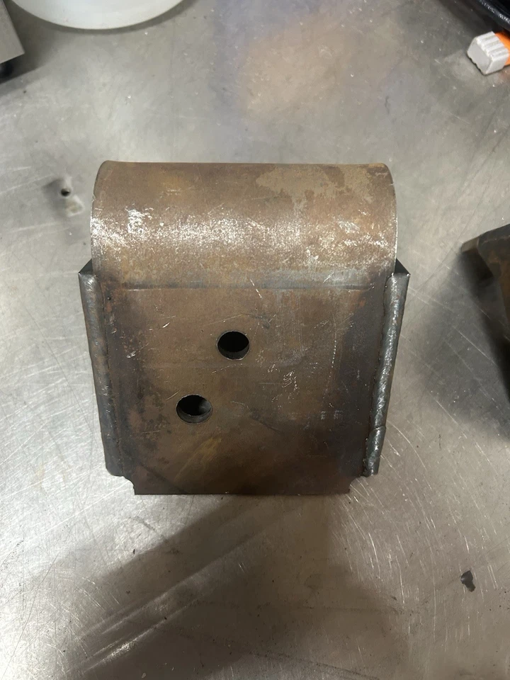 Soportes de montaje de motor Hemi P4510287 66-71 Foto 4 de 4