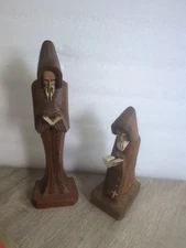MCM PR Vtg Monk Statue Hand Carved Detail Wood Priest Figure Reading Bible 1960s