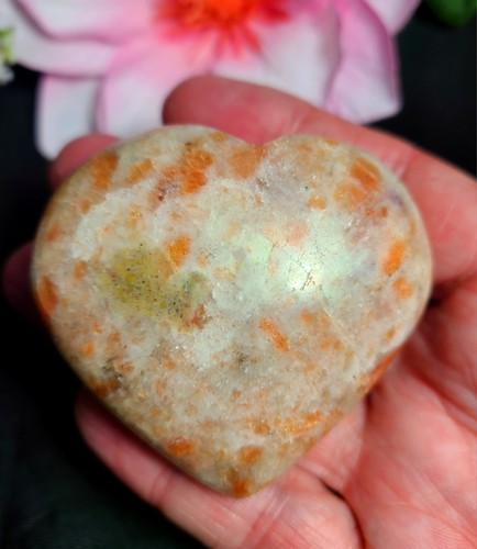2.4" 125g Gemmy Orange Sunstone Puffy Heart Palm Stone Crystal Stone Carving - Picture 13 of 22