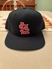Vtg New Era St. Louis Cardinals Navy Blue Snapback Baseball Hat M-L Made in USA