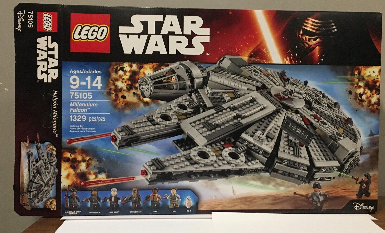 LEGO Star Wars: Millennium Falcon (75105) 98% complete with box and  instructions