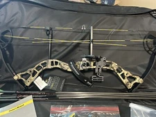 Diamond By Bowtech Infinite 305 RH Bow New With Accessories Excellent!