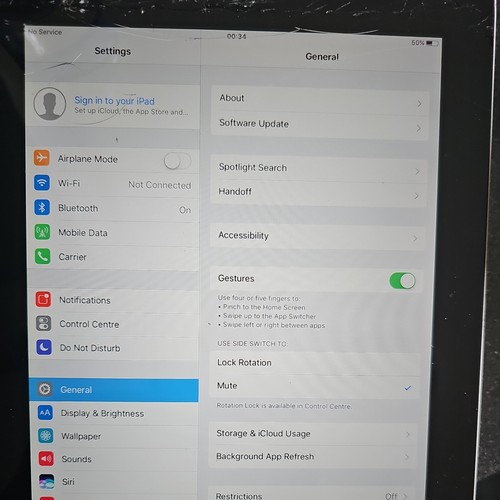 Apple iPad 4th Gen. 32GB, Wi-Fi + Cellular (Unlocked) - Picture 2 of 5