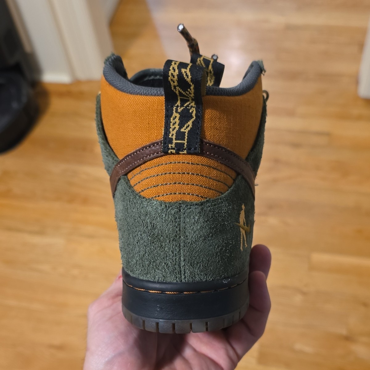 Nike SB Dunk High Pro QS 'Pass-Port' Green/Gold Skateboarding