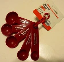 New Old Stock Kitchen Aid Measuring Spoons Set of Five (5) Maroon Plastic NWT$19