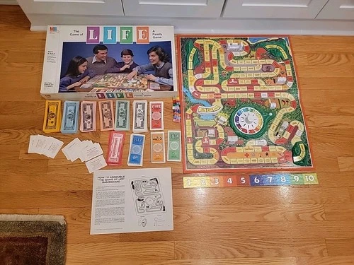 1985 Vintage The Game of Life Family Board Game by Milton Bradley. Complete.