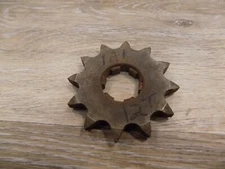 New NOS OEM YAMAHA FRONT COUNTER SHAFT SPROCKET / 12T / 1A1-17461-50-00
