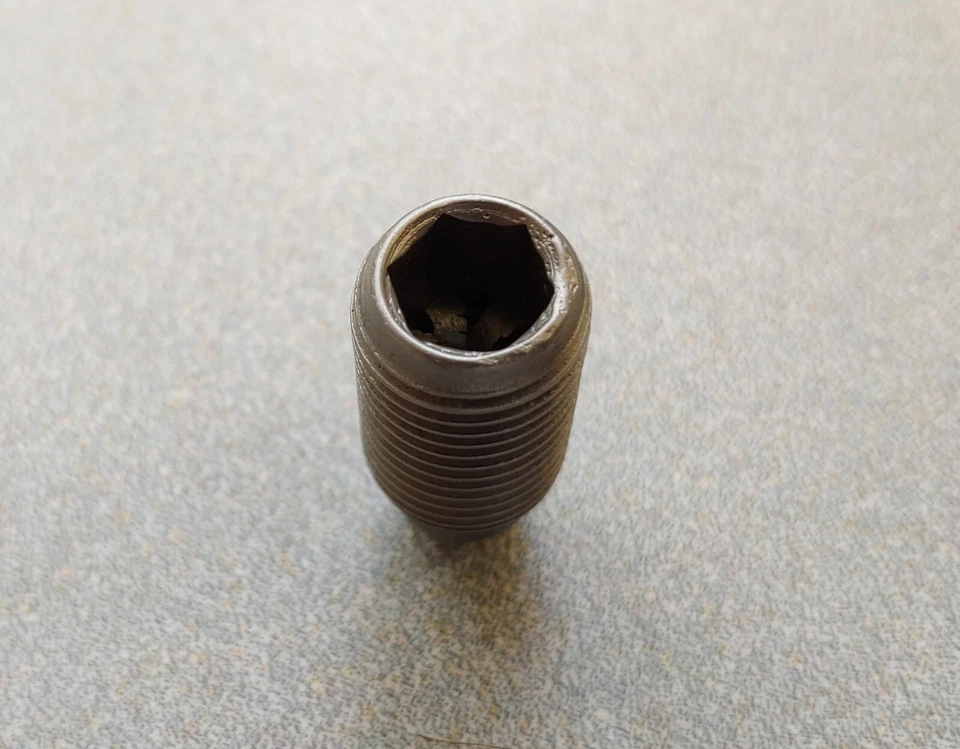 NICE USED ORIGINAL GENUINE PORSCHE 356A 356B 356C 356SC TORSION BAR PIN SCREW - Image 4 of 4