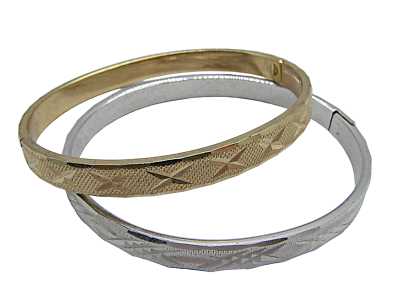 Set of 2 Vintage Gold Silver Tone Diamond Cut Hinge Snap Close