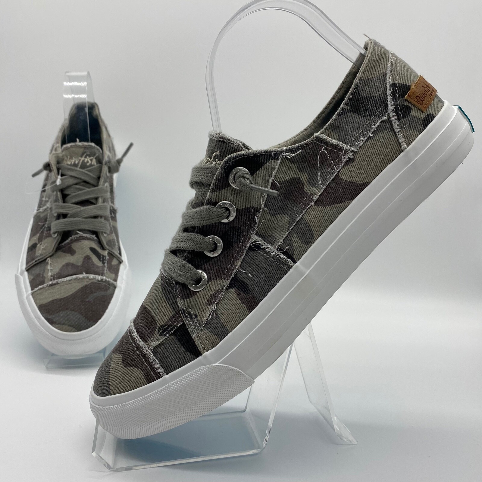 Blowfish Malibu Women's Maxine Camo Cotton Slip On Sneaker Various Sizes |  eBay