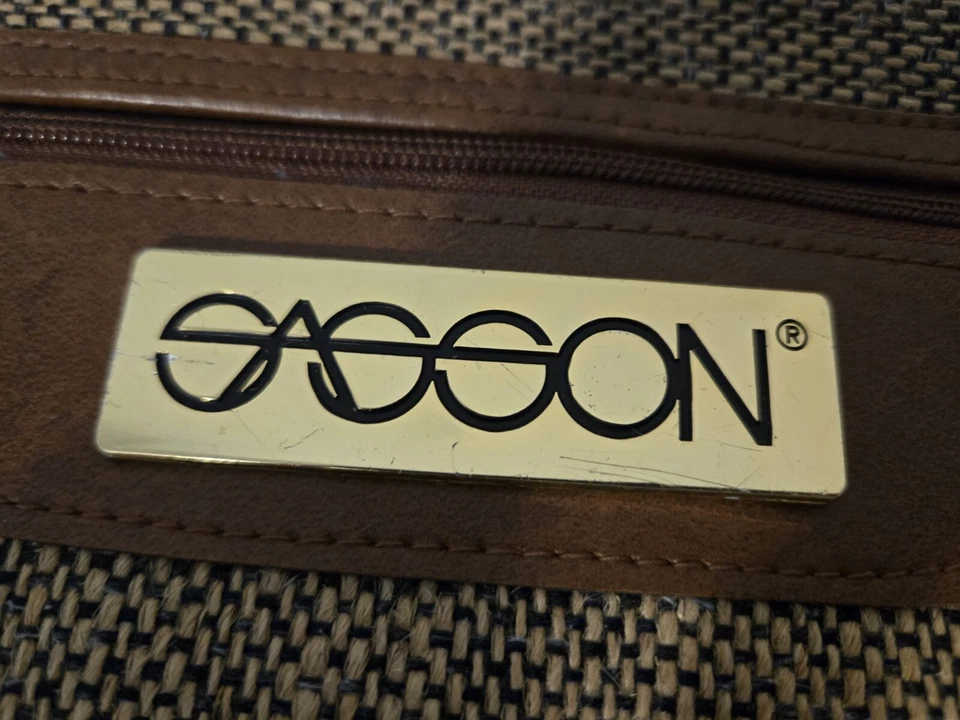 Bolso de hombro de viaje mediano vintage SASSON/lleva cuero y tweed ligeramente usado Foto 2 de 4