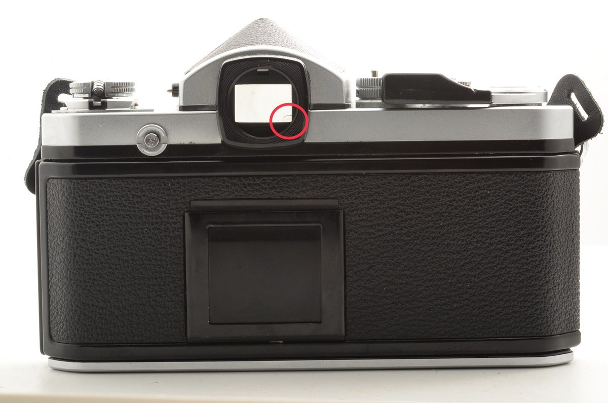 EXCELLENT NIKON F2 DE-1 EYE LEVEL CHROME SILVER SLR 35mm FILM