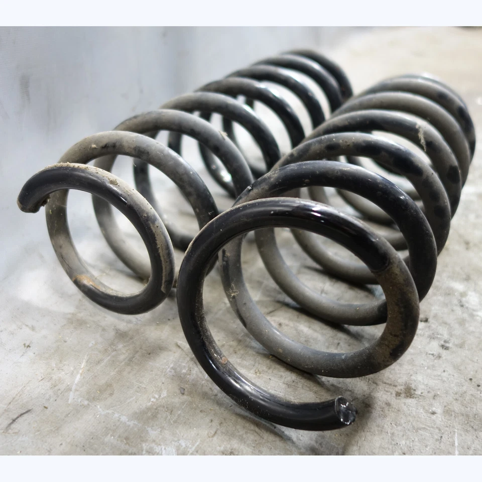 BMW F10 550iX 2011-2013 AWD X-Drive par de muelles de suspensión helicoidales delanteros OEM Foto 3 de 4