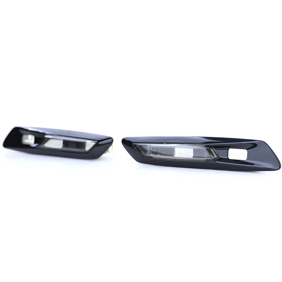 Frecce laterali LED in vetro trasparente nere fumè adatte per BMW Serie 5 F10 F11 10-13 - Immagine 3 di 4