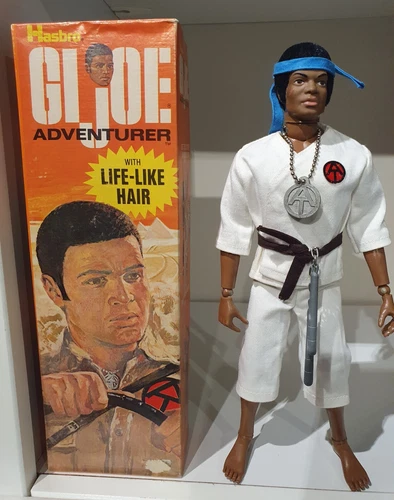 Gi Joe vintage 1964 / 1970 Black Adventurer MIB Excellent! Extra Karate Outfit!